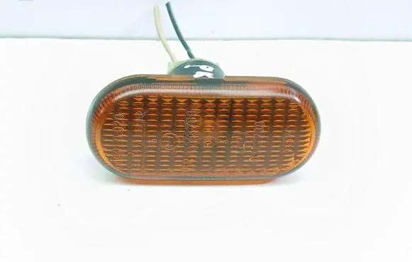 Renault Laguna II Front fender indicator light 6R0142789