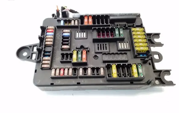 BMW 1 F20 F21 Fuse module 926111102