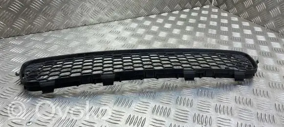 Volvo V70 Front bumper lower grill 30744113 30678421
