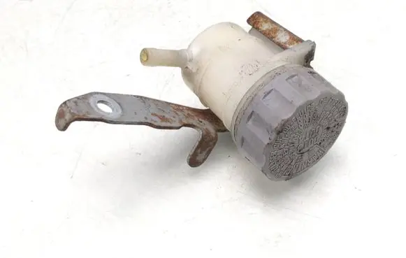 Honda Civic Brake fluid reservoir 