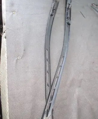 Audi A3 S3 8P Front wiper blade arm 8P1955408
