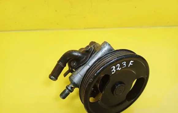 Mazda 323 F Power steering pump 