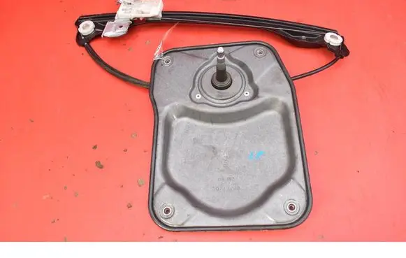 Skoda Fabia Mk2 (5J) Front door window regulator with motor 