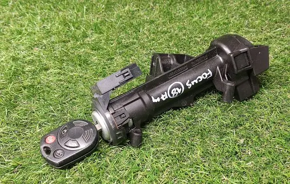 Ford Focus Ignition lock BV6N3F642CB