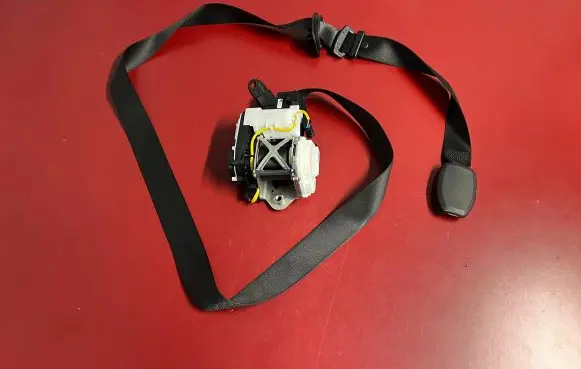 BMW X3 G01 Front seatbelt 7469962 S2746996207