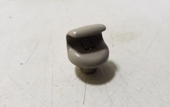 Sun visor clip/hook/bracket