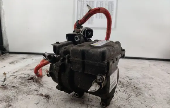 Mitsubishi Outlander Air conditioning (A/C) compressor (pump) 7813A378 176830 AKJ200A202B