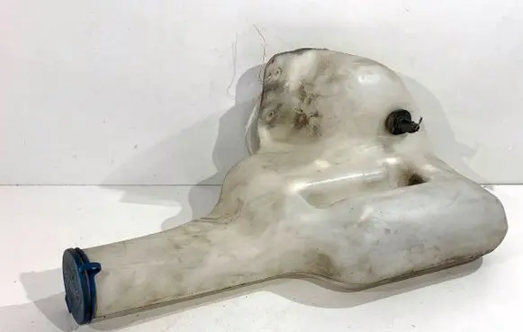 Volkswagen Crafter Windshield washer fluid reservoir/tank A9068690020