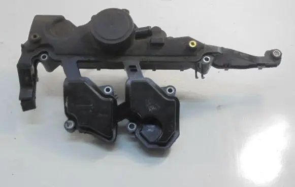 Renault Trafic II (X83) Breather valve 8200673395