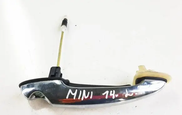 Mini Cooper Countryman R60 Front door exterior handle
