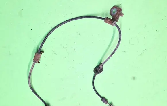 Subaru Forester SH ABS brake wheel speed sensor K127540AG10