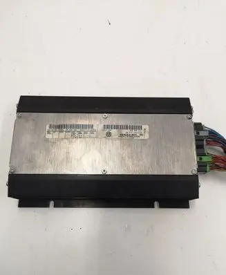 Volkswagen Touareg I Sound amplifier 7L6035456