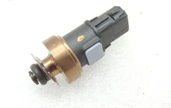 Toyota Yaris XP210 Fuel pressure sensor 8945833030