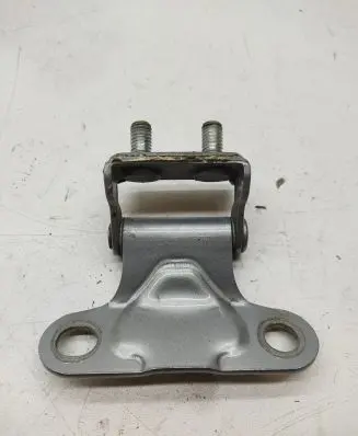 Toyota Avensis T270 Tailgate/trunk/boot hinge