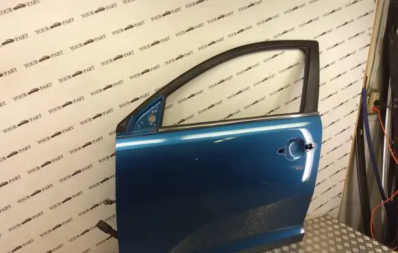 KIA Sportage Front door