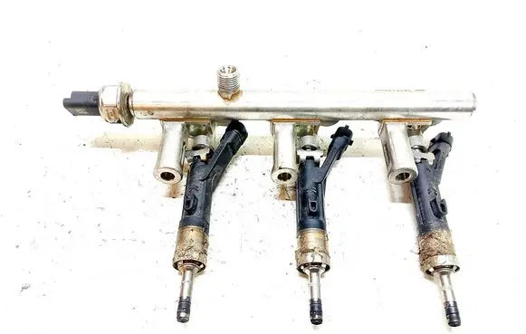 Peugeot 308 Fuel main line pipe 9802438180