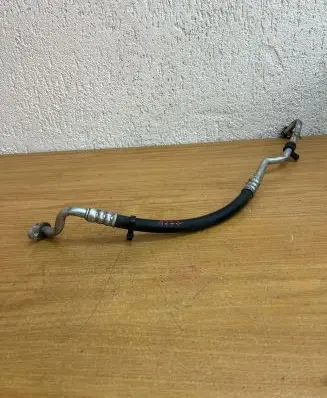 Land Rover Discovery 5 Brake vacuum hose/pipe 6740187 1777