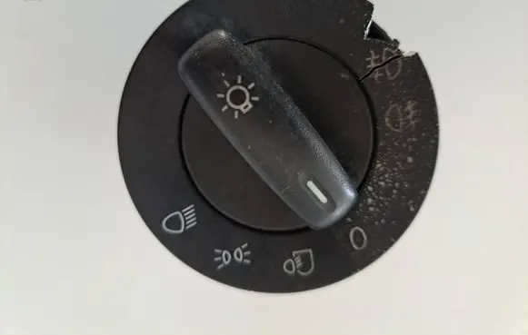 Volkswagen Golf Plus Light switch Pa6gfGb30