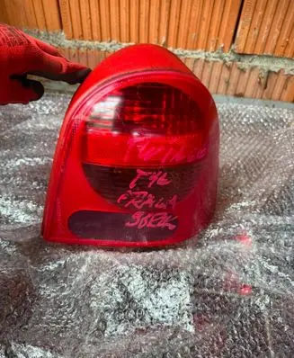 Renault Twingo I Rear/tail lights 087365