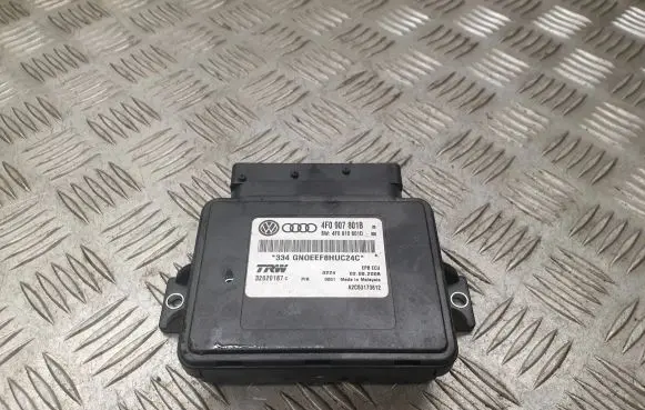 Audi A6 S6 C6 4F Hand brake control module 4F0907801B