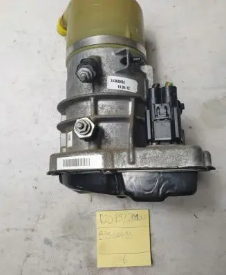 Volvo XC70 Power steering pump 31360493