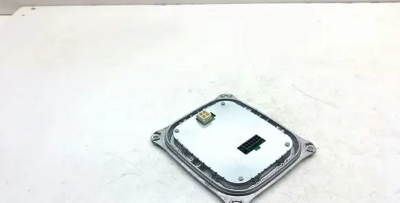 BMW 3 E92 E93 Headlight ballast module Xenon 7263087 1307329303