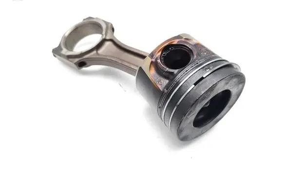 Mazda CX-7 Piston with connecting rod R2AA