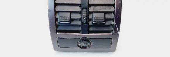 Audi A6 S6 C5 4B Rear air vent grill 4B0819203E