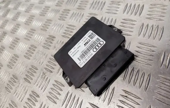 Audi A7 S7 4G Hand brake control module 4H0907801E
