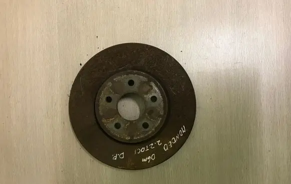 Ford Mondeo Mk III Front brake disc