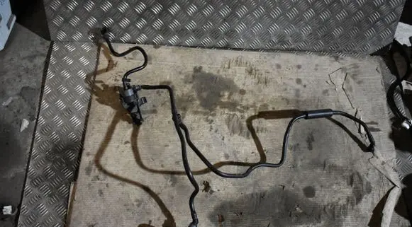 BMW 8 G14 Intercooler hose/pipe