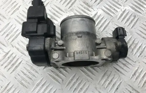 Toyota Corolla Verso AR10 Throttle valve 261000R010 1923002010