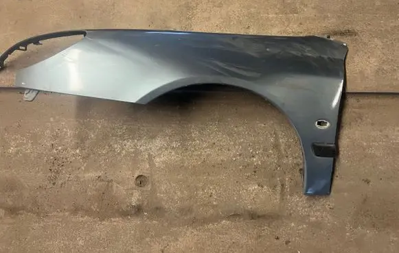 Peugeot 607 Fender