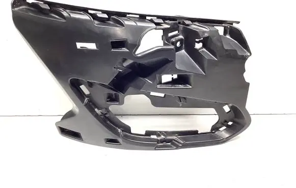 Volvo S60 Front bumper mounting bracket 31265648