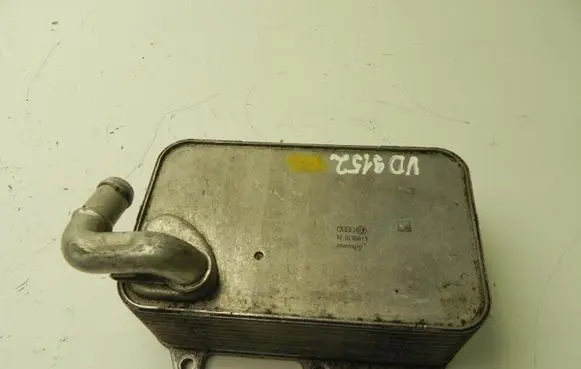 Audi A7 S7 4G Engine oil radiator 059117015P VD9152