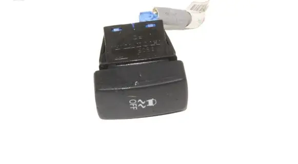 Honda CR-V ESP (stability program) switch M48809