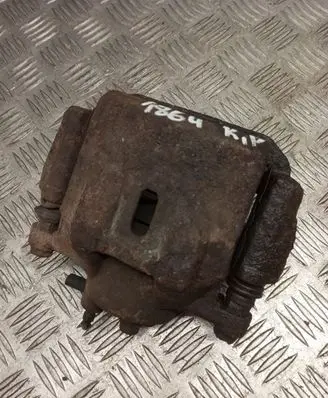 Toyota Corolla Verso E121 Front brake caliper