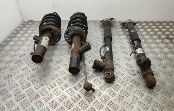Volkswagen Tiguan Set of springs and shock absorbers (Front and rear) 5N0512010A 5M0512009A 3C0413031D