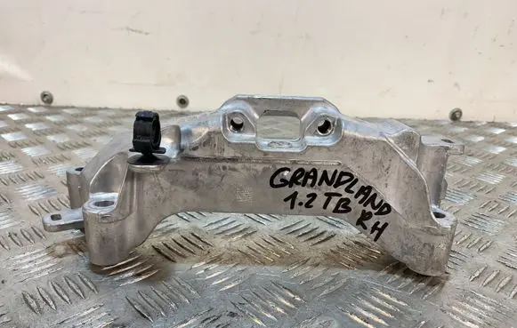 Opel Grandland X Engine mounting bracket 9674960380 EB2PT
