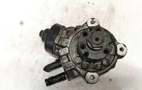 Skoda Superb B6 (3T) Fuel injection high pressure pump 03l130755d