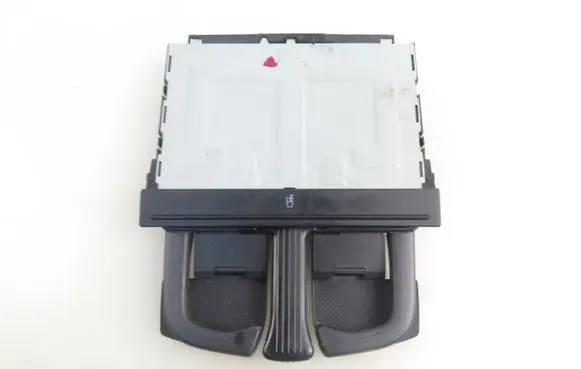 Volkswagen Golf IV Cup holder 8P0885995B