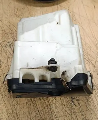 BMW X5 E70 Fuse box set 12907555124 7555124 10055913