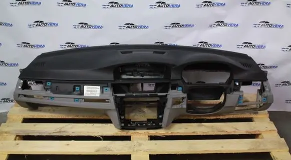 BMW 3 E90 E91 Dashboard