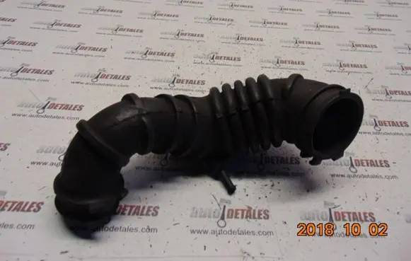 Mitsubishi Colt Air intake duct part MN135108