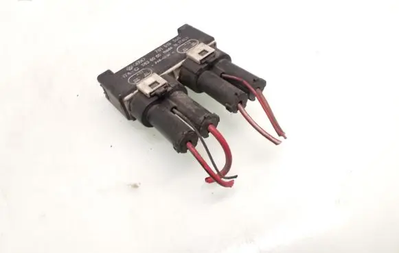 Volkswagen Transporter - Caravelle T4 Coolant fan relay 701919506