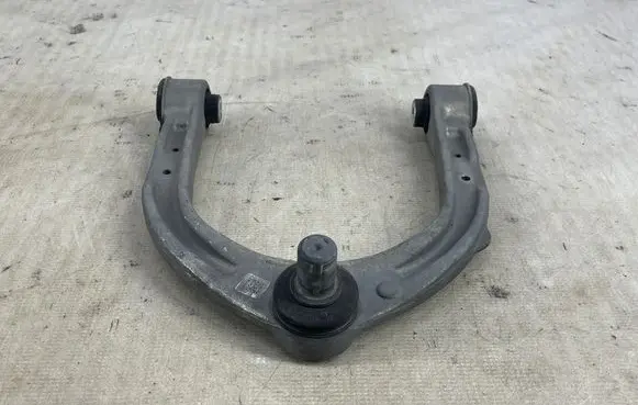 BMW 7 G11 G12 Front upper control arm/wishbone 
