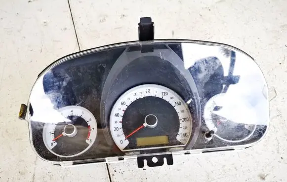 KIA Ceed Speedometer (instrument cluster) 940031h211 94003-1h211