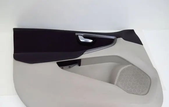 Volvo V40 Front door card panel trim 1319932 39832775