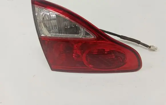 Toyota Avensis Verso Tailgate rear/tail lights 4459