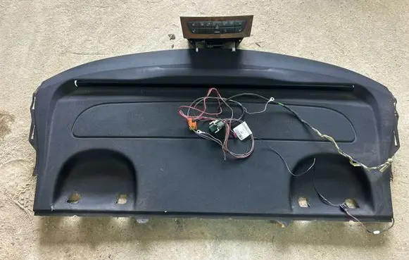 Mercedes-Benz CLS C219 Electric rear window sunshade cover A2198100020